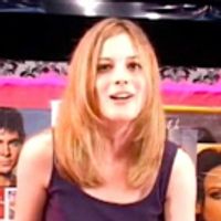 TV On The Spot with Anna Chlumsky and Gillian Jacobs Video