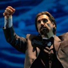 BWW Review: HERSHEY FELDER: A PARIS LOVE STORY Captures the Musical Magic of Claude D