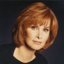 Hollywood Legend Stefanie Powers Comes to Darlington in 84 CHARING CROSS ROAD