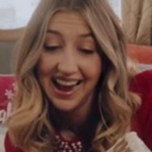 VIDEO: SATURDAY NIGHT LIVE Delivers Their Take on Hallmark Christmas Movies