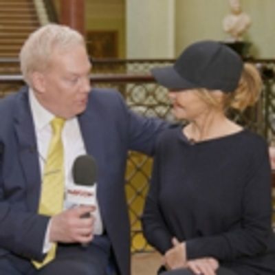 TV Exclusive: Neil Sean Meets the Star of 42ND STREET, Lulu!