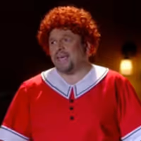 VIDEO: Watch Jason Alexander Play Annie on YOUNG SHELDON Video