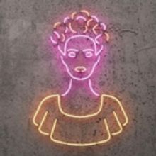 BWW REVIEW: FRIDA KAHLO: VIVA LA VIDA Presents A Glimpse Into The Famous Artists Worl