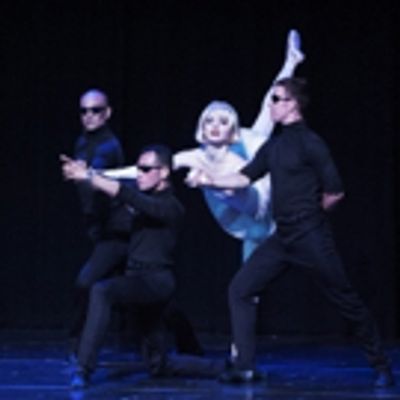 BWW Previews: COCKTAIL HOUR: THE SHOW at The Crest Theatre