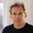 Emmy Nominated Grant Aleksander Joins PERFECT CRIME Off-Broadway