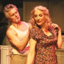 Review: A STREETCAR NAMED DESIRE Examines Sultry Sexual Tension and Scandalous Behavi