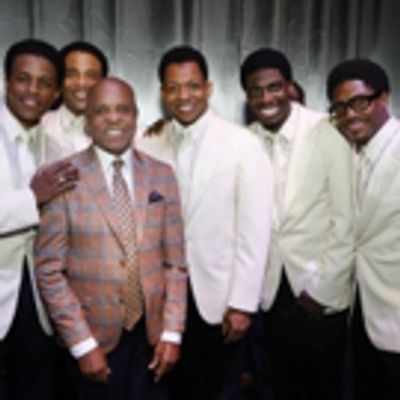 Photo Flash: AIN&#039;T TOO PROUD Celebrates Opening Night in LA