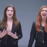 VIDEO: Anna Kendrick & The Bellas Team with VOICE Finalists for New PITCH PERFECT 3… Video