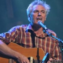 Stephen Cummings Signs To Bloodlines