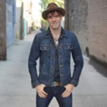 Stephen Kellogg Shares Will Hoge-Produced Single SYMPHONY OF JOY From Upcoming Album