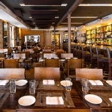  BWW Preview: Murray Hill Favorite Hendriks Opens THE ATRIUM