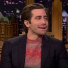 VIDEO: Jake Gyllenhaal Stopped Performance of SEA WALL/A LIFE To Give Water to a Coug