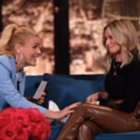 VIDEO: Kristen Bell & Busy Philipps Have a Cry-Off on BUSY TONIGHT Video