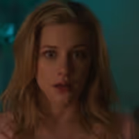 VIDEO: Sneak Peek - 'Silent Night, Deadly Night' on RIVERDALE's Mid Season Finale Video