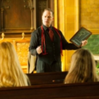 Photo Flash: First Look at NEIL TOBIN, NECROMANCER: NEAR DEATH EXPERIENCE at Rosehill Cemetery