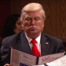 VIDEO: Alec Baldwin's Donald Trump Dines With His Team on SNL Cold Open