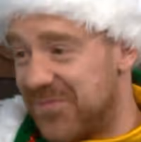 VIDEO: Crumpet From VSC's THE SANTALAND DIARIES Visits Coast Live Video