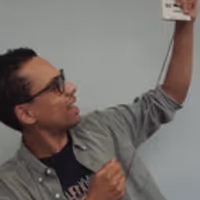 VIDEO: DEAR EVAN HANSEN's Jared Kleinman Inspects Vintage Tech Video
