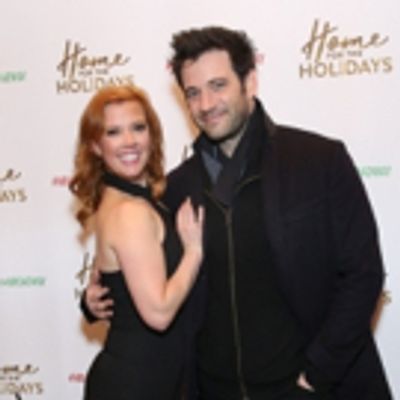 Photo Coverage: On the Opening Night Red Carpet for HOME FOR THE HOLIDAYS!