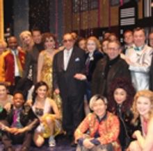 Photo Flash: Clive Davis Poses Backstage with the Cast of THE PROM!