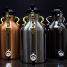 Land on the 'nice' list by giving a GrowlerWerks uKeg