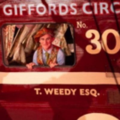 BWW Review: MY BEAUTIFUL CIRCUS, Chiswick House and Gardens