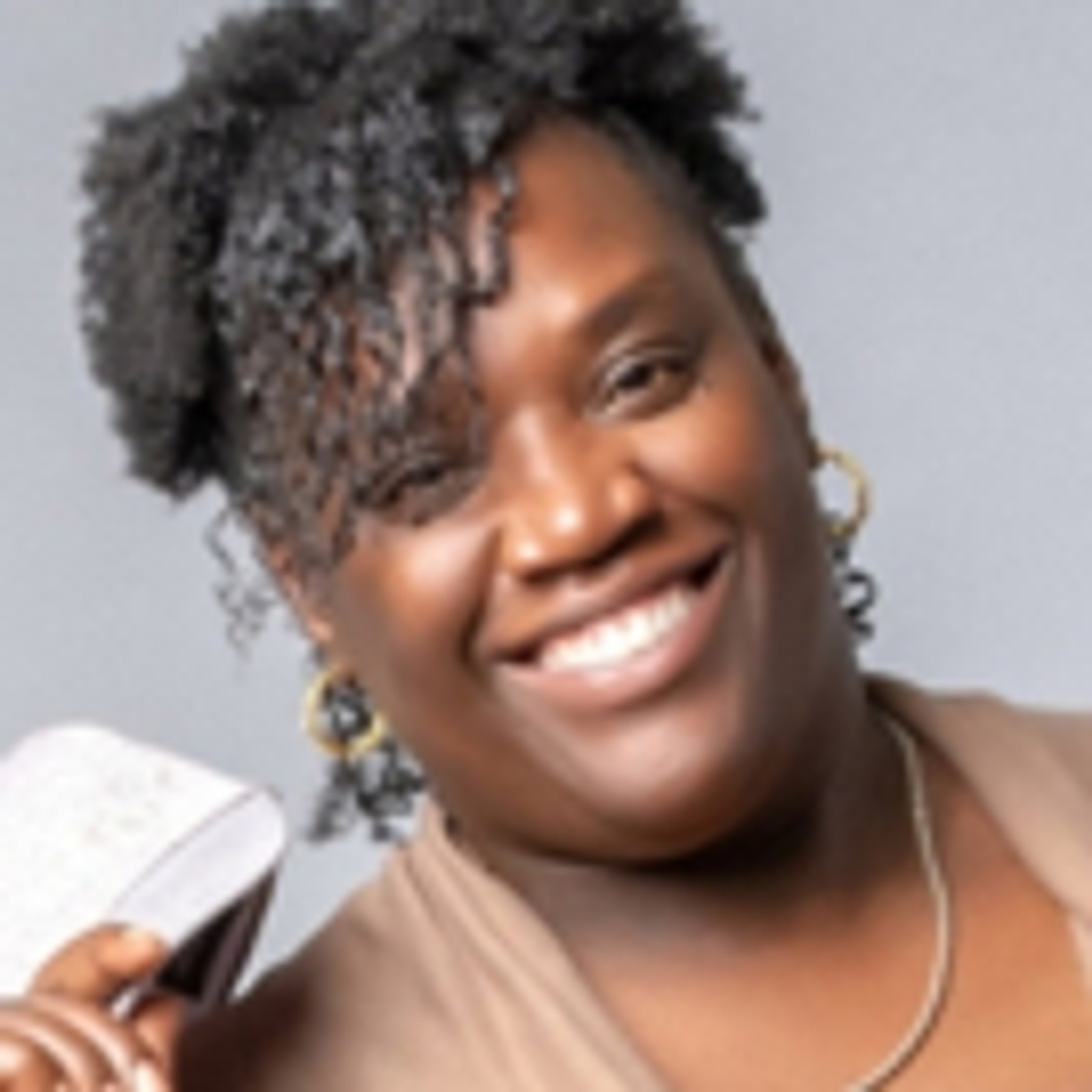 The Empress Theatre Presents Chelle T: SO MANY HATS