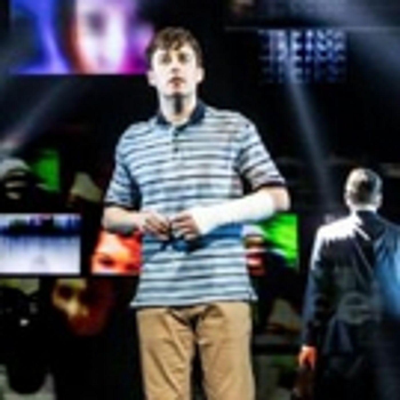 Global Roundup 3/29 - Michael Crawford Visits High School Phantom, Ohio Theatre Group 'Takes on Liberals', and More!  Image