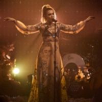VIDEO: Rachel Platten Performs 'Collide' on LATE LATE SHOW Video