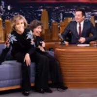 VIDEO: Jane Fonda & Lily Tomlin Are Shocked Young GRACE AND FRANKIE Fans Dig… Video