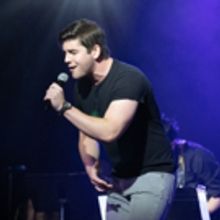 Photo Flash: Adam Kaplan, Ben Fankhauser, and More Sing Kelly Clarkson at Highline Ba