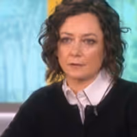 VIDEO: Sara Gilbert Reacts to ROSEANNE's Cancellation on THE TALK Video
