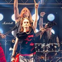 BWW Review: ROCK OF AGES at Des Moines Performing Arts: Nothing But a Good Time Photo