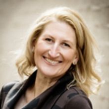 Gill Jordan Joins The Line-Up For A Grand Music Hall