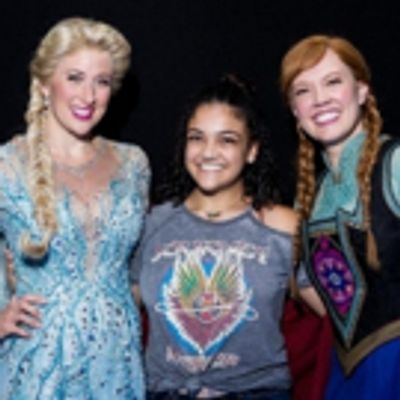 Photo Flash: Olympian Laurie Hernandez Visits FROZEN