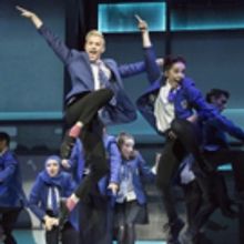 BWW Review: EVERYBODY'S TALKING ABOUT JAMIE, Apollo Theatre