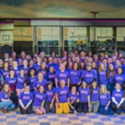 Photo: Sara Bareilles, Katharine McPhee, and the Women of the West End WAITRESS Celebrate International Women&#039;s Day