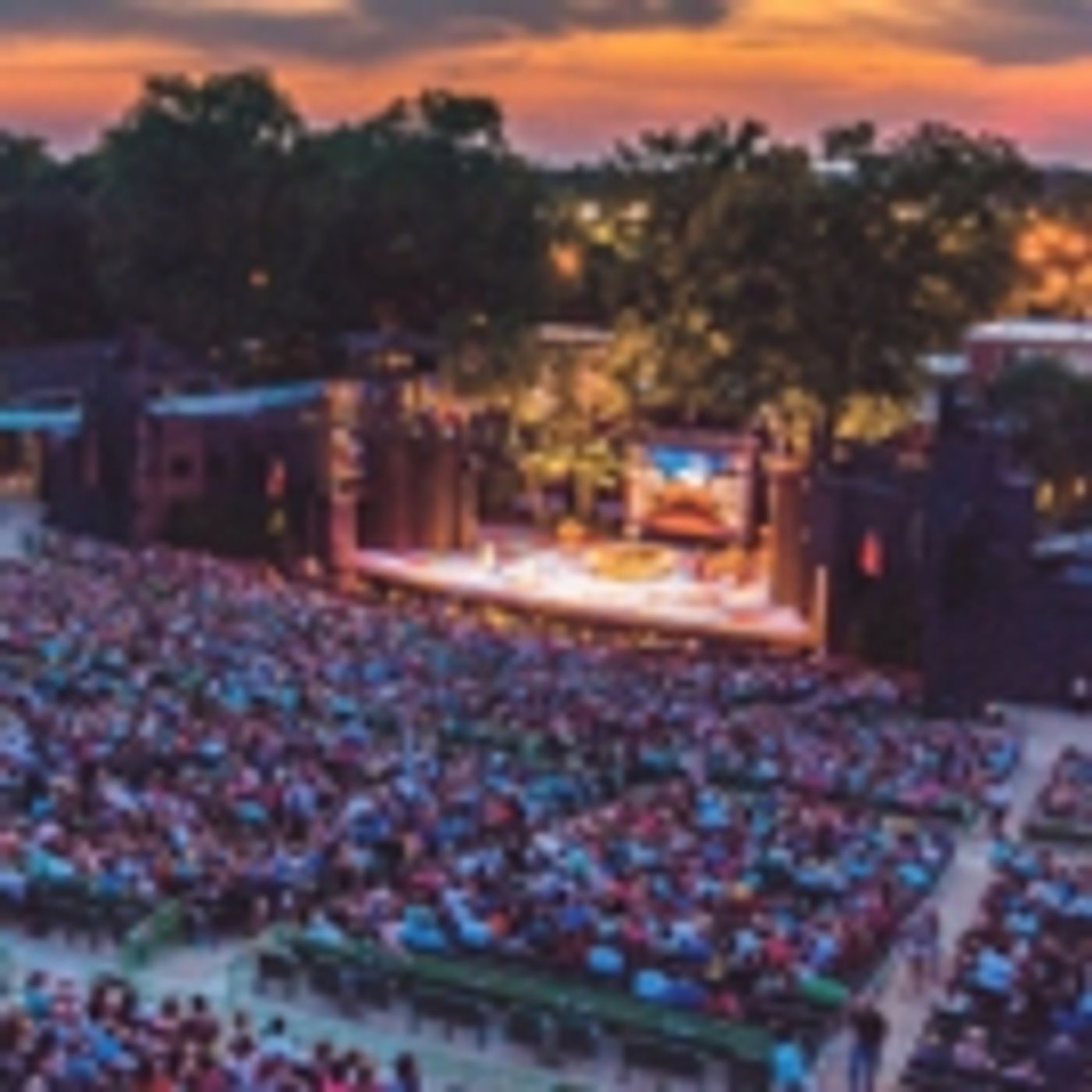 Wake Up With BWW 5/30: INTO THE WOODS Hollywood Bowl Casting, HAIRSPRAY Tour, and More!  Image