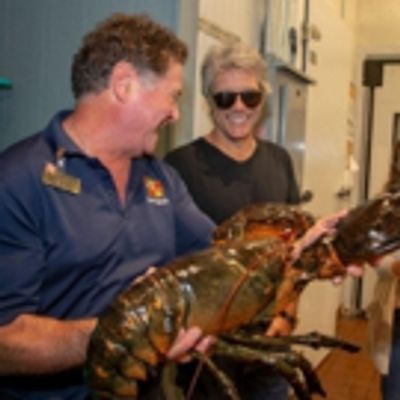 Long Island Supermarket Gets Surprise Appearance from Bon Jovi