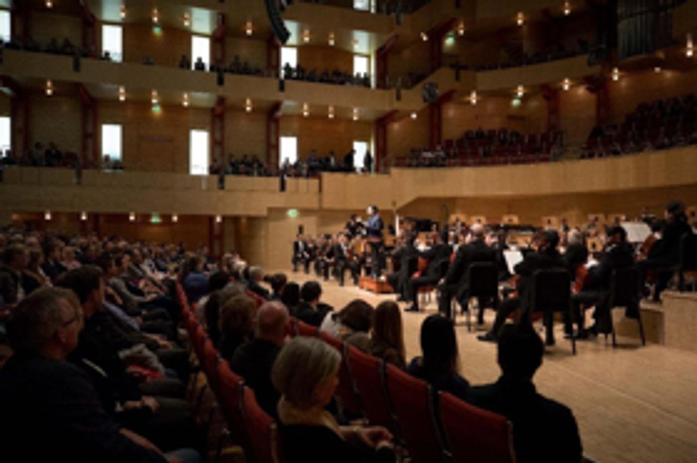 Houston Symphony And Hilary Hahn Perform For Enthusiastic Audience At Philharmonie Essen In Second European Tour Stop Houston Symphony And Hilary Hahn Perform For Enthusiastic Audience At Philharmonie Essen In Second European Tour Stop Image