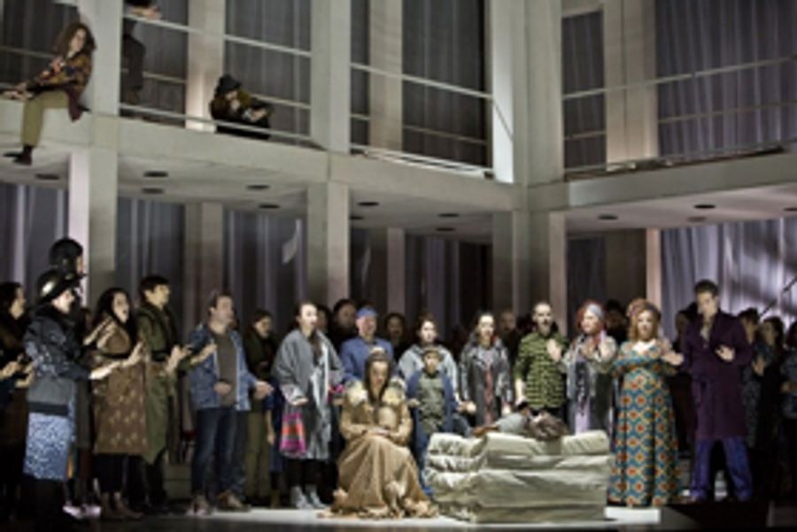 A Mostly-White PORGY AND BESS Stirs Up Controversy in Hungary  Image