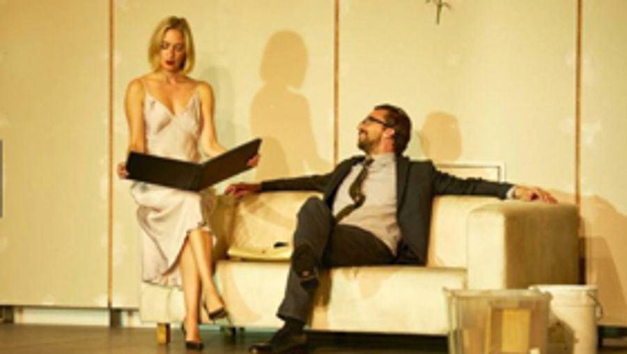 Review: HEDDA GABLER, Theatre Royal, Glasgow Image