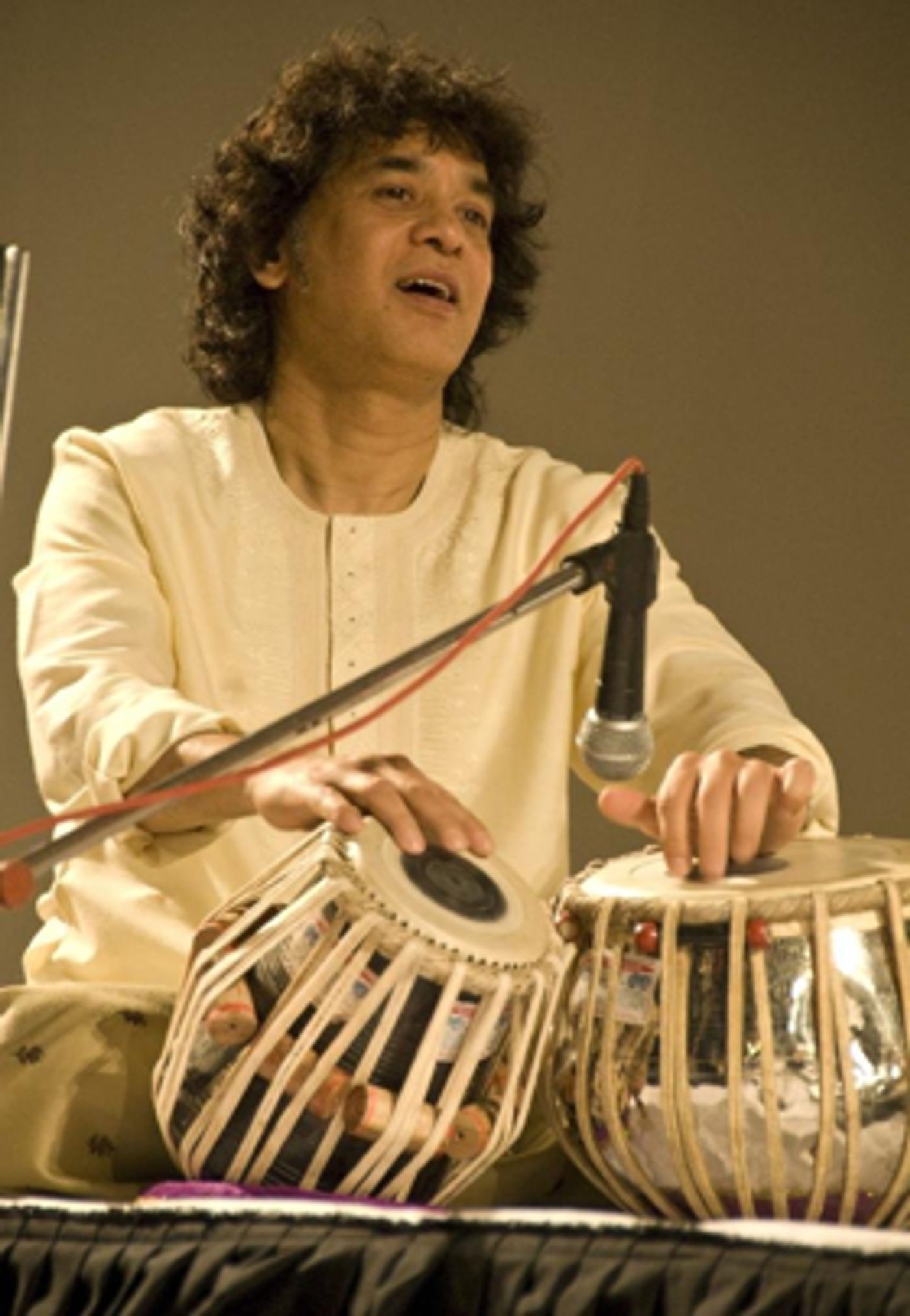 Harris Center Announces Zakir Hussain & Rakesh Chaurasia Harris Center Announces Zakir Hussain & Rakesh Chaurasia Image