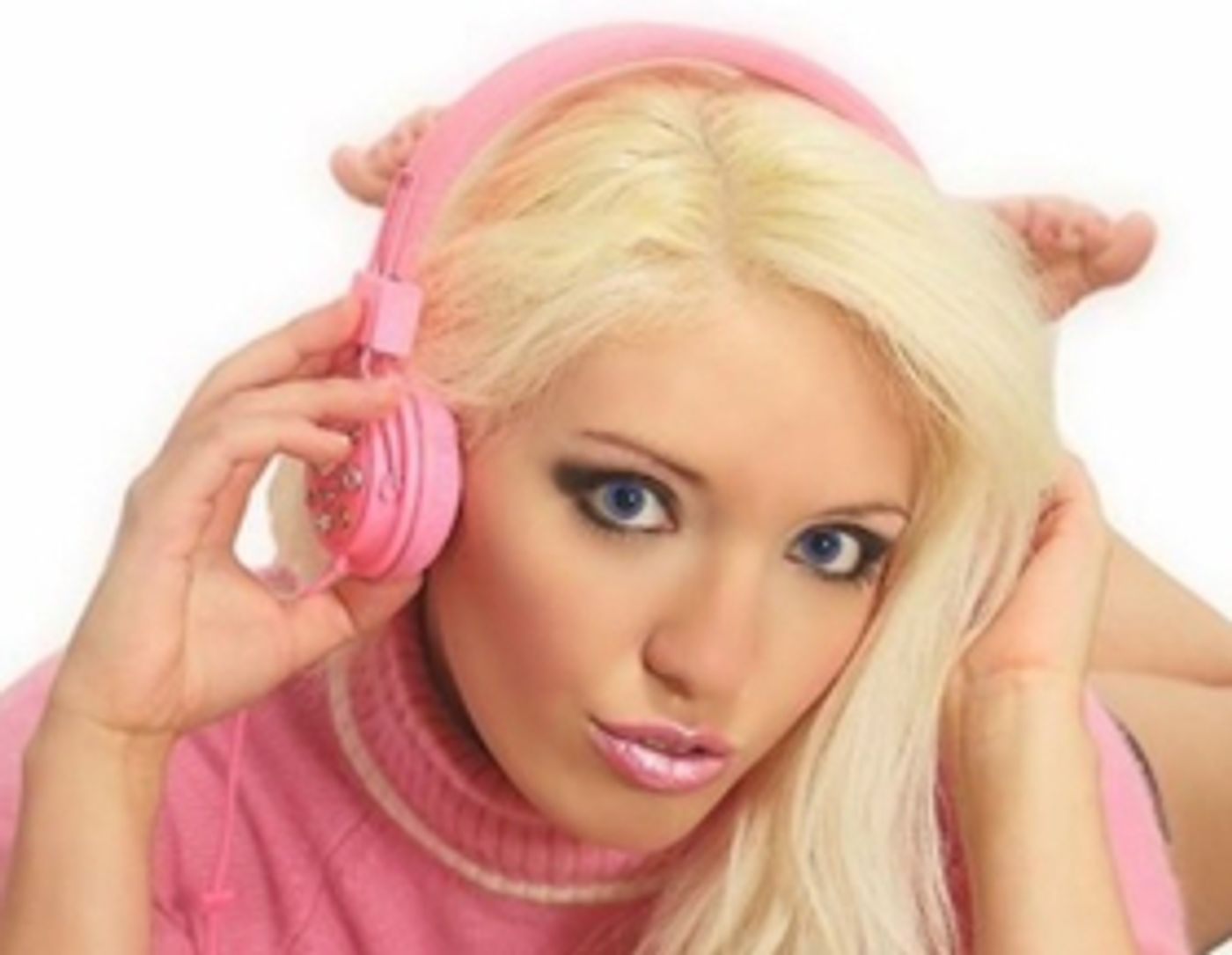 Acclaimed Pop Singer ALICIA G Releases New Single DO IT  Image