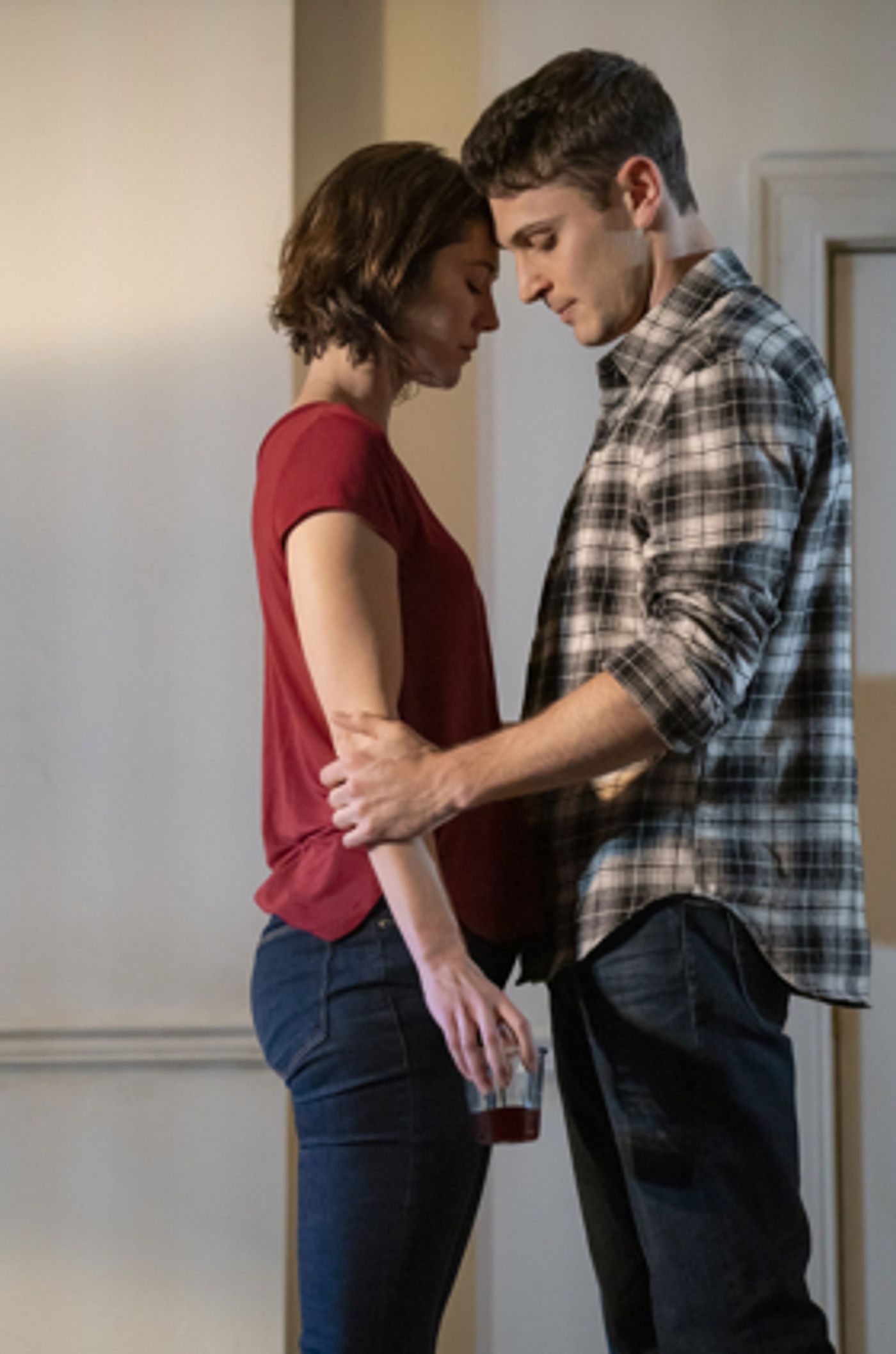 Review Roundup: What Did the Critics Think of DYING CITY?  Image