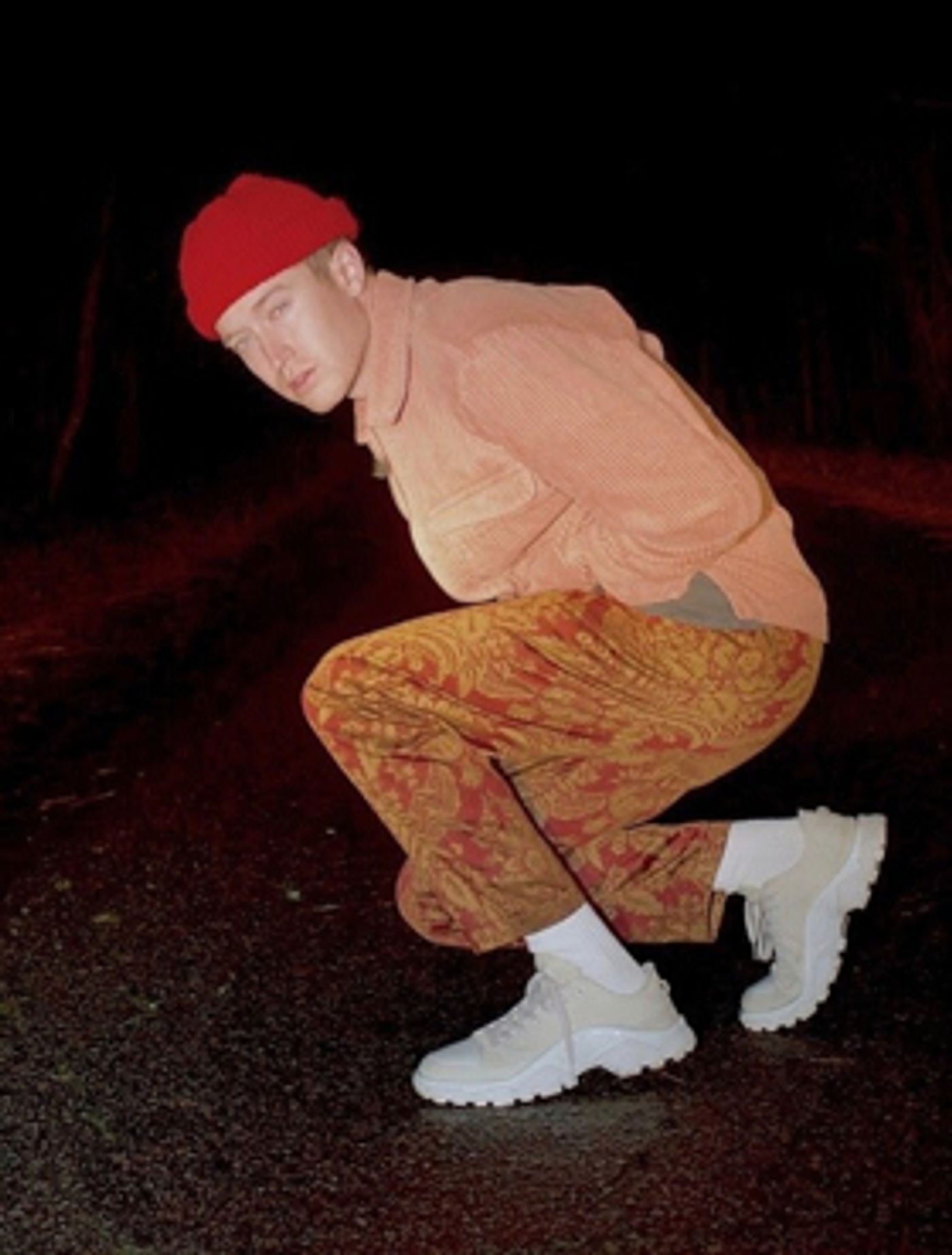 Rising R&B Artist Alex Harris Releases Visual For 5 MILES Rising R&B Artist Alex Harris Releases Visual For 5 MILES Image