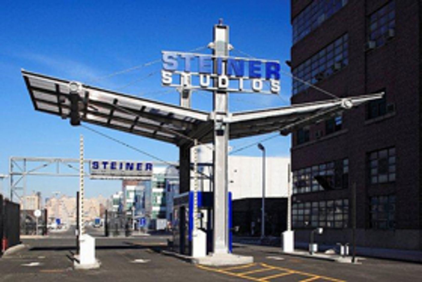 Bid Now on a VIP Backstage Tour of Steiner Studios with Doug Steiner Bid Now on a VIP Backstage Tour of Steiner Studios with Doug Steiner Image