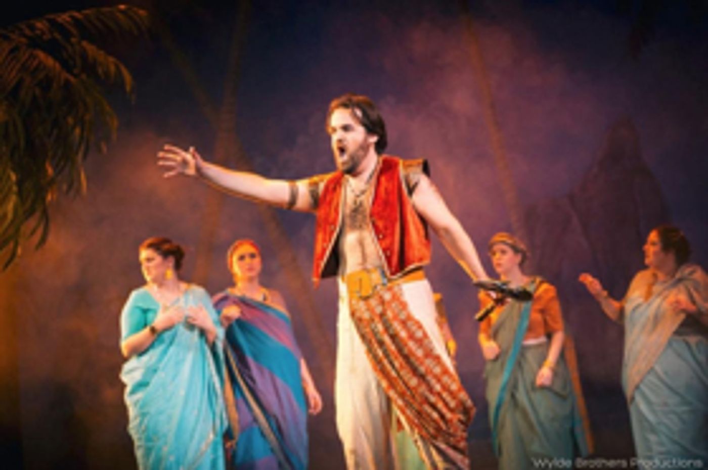 Review: Winter Opera Brings Pearls to St. Louis  Image