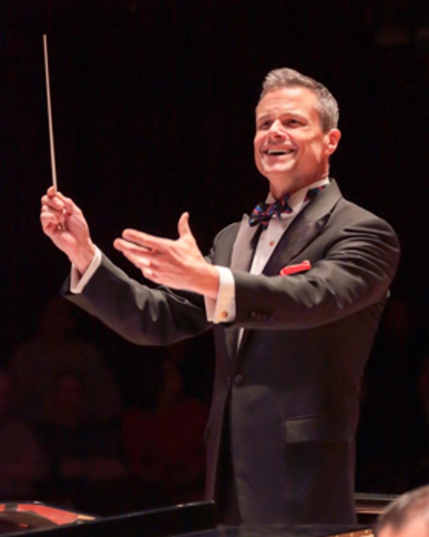 Review: Philly Pops are TOO DARN HOT! Review: Philly Pops are TOO DARN HOT! Image