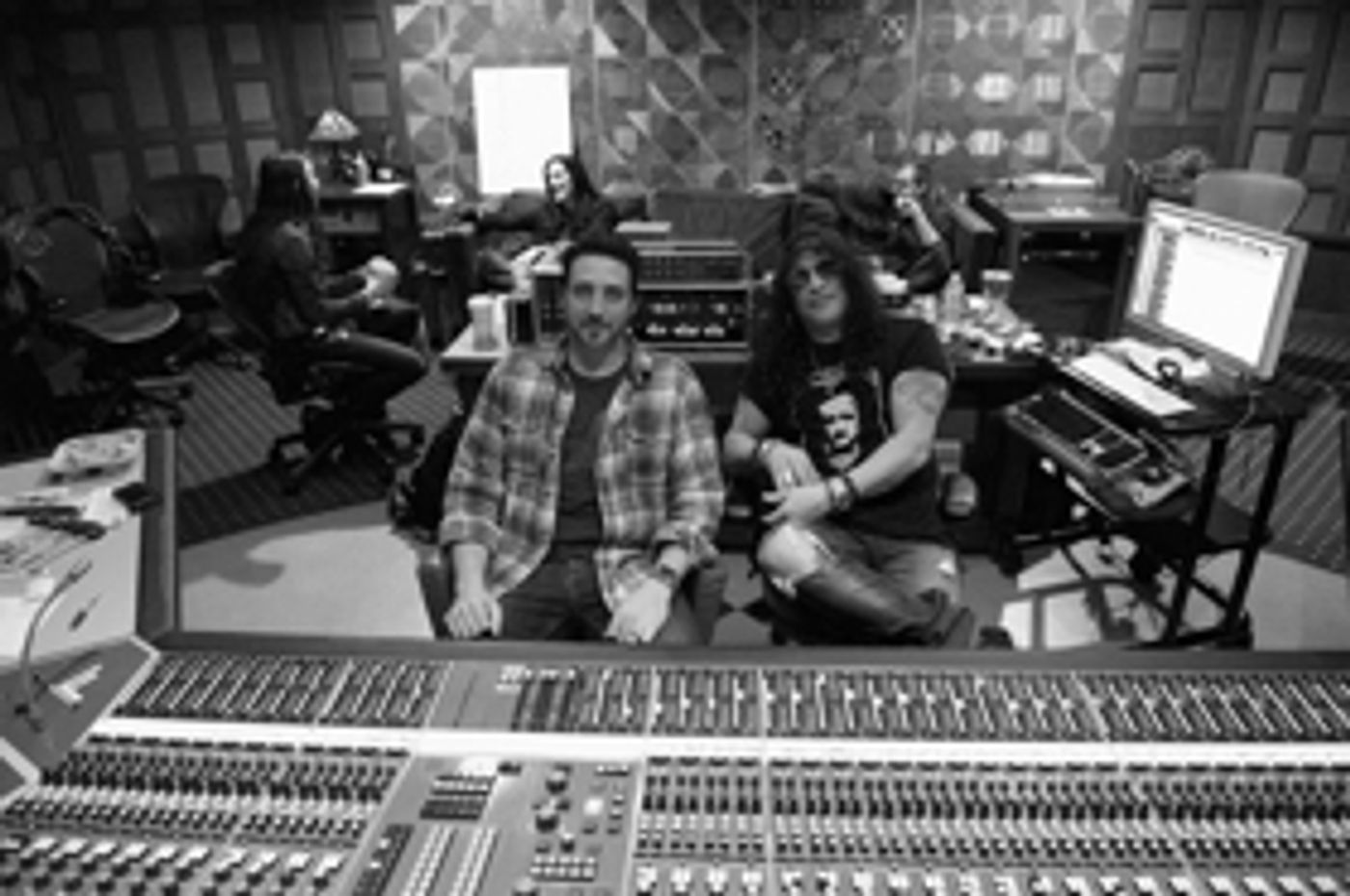 Slash Ft. Myles Kennedy & The Conspirators Announce Third Studio Album Out This Fall  Image